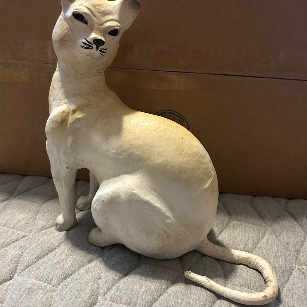 Cream Wrapped Leather Siamese Cat